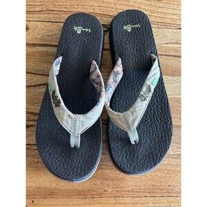 Woman’s Sanuk Yoga Paradise II Flip-Flops Size 9 Excellent Condition!
